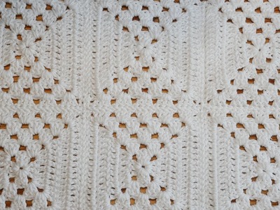 Blossom Crochet: Love Your Diamonds Blanket (granny squares)