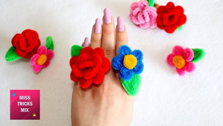 Pipe Cleaner Flower Rings. Pipe Cleaner Crafts.