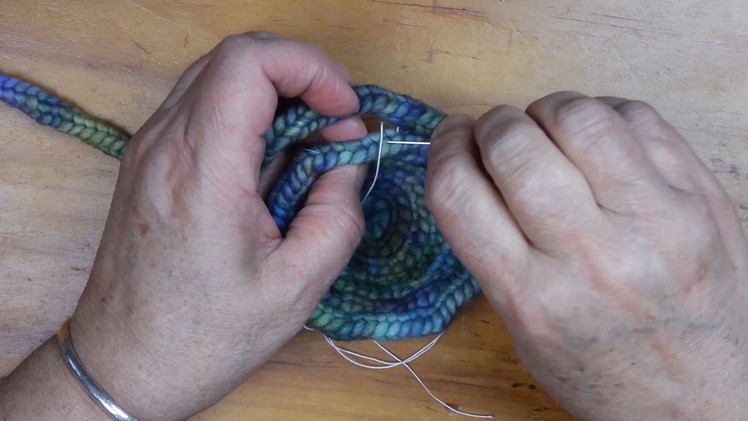Coiling a Lucet Cord