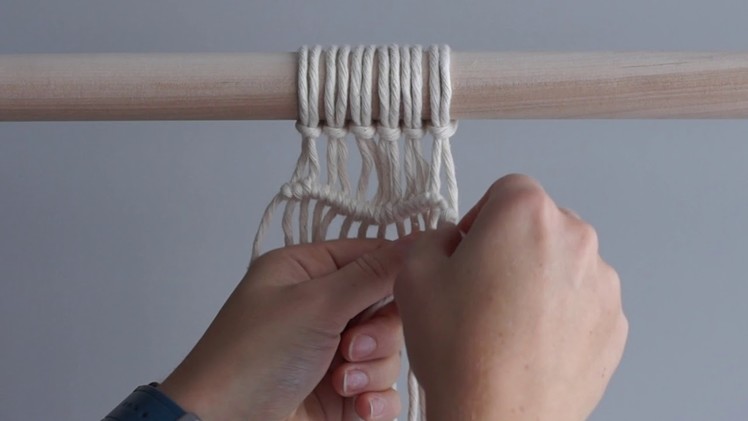 Macrame For Beginners  28 Days of Knots! Day 14: Heart Pattern