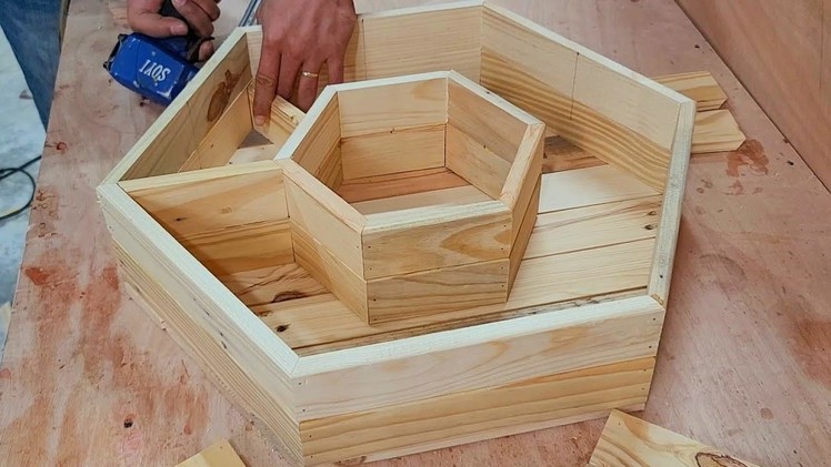 How to make a wooden planter - DIY decor ideas.