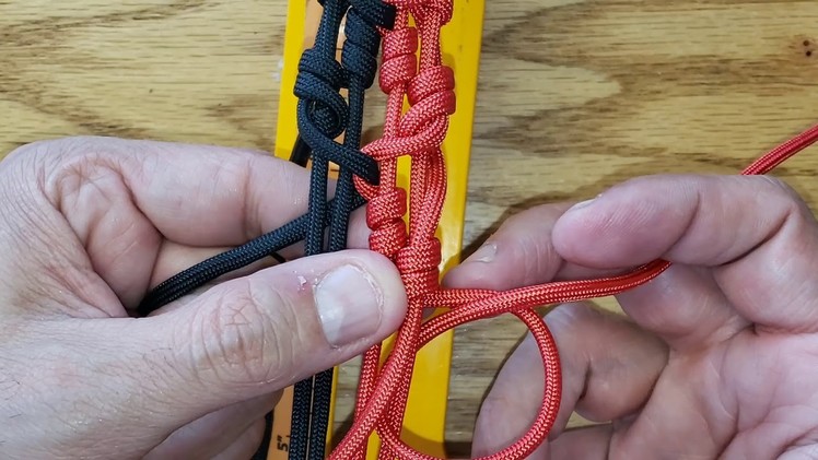 SHORT TUTORIAL- how to make The Demon and the Slayer paracord bracelet