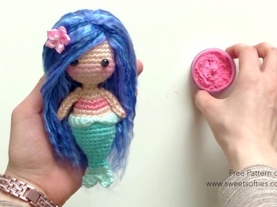 Adding Blush on my Mermaid Amigurumi || FREE Crochet Pattern on my Blog!