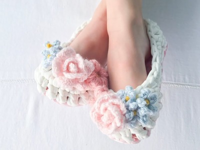 HOW TO Crochet Nosegay Slippers - In ONLY 4 ROUNDS!!!! SUPER FAST
