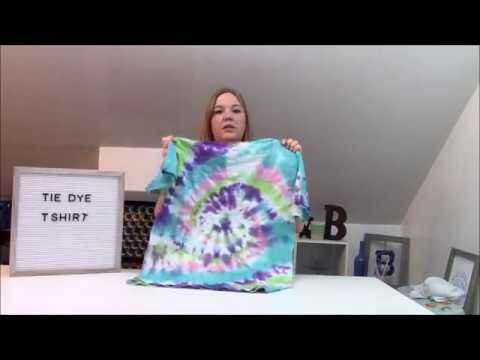 How to tie Dye a tshirt part 1