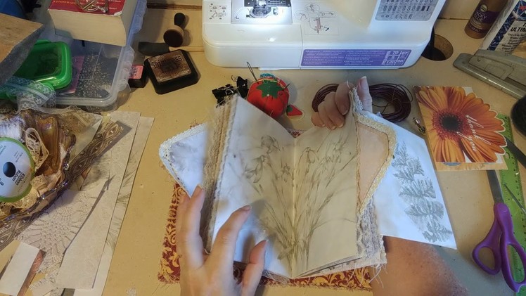 TUTORIAL.CRAFT WITH ME: Binding our journal, part 1! (MelodiMade Floriculture kit)