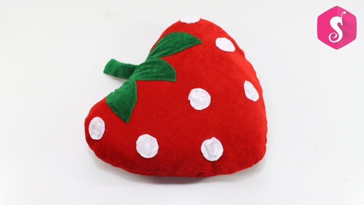 DIY STRAWBERRY SHAPED PILLOW from OLD CLOTHES