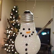 Snowman light bulb