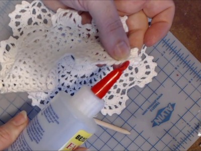 How to make a collar from a lace doily for dolls or bears Tutorial by LindaE