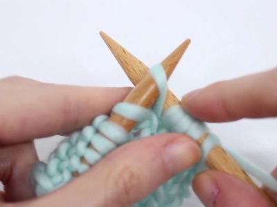 How to work the same stitch twice I | WE ARE KNITTERS