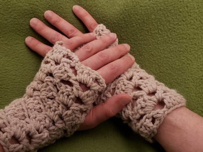 Drunken Granny Fingerless Gloves - Crochet Tutorial!