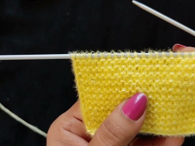 Very easy Baby booties in yellow color knitting in hindi