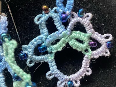 Needle tatting : earring with beads tutorial