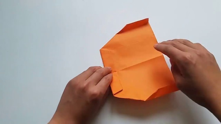 How to make a BOOMERANG paper airplane that COMES BACK to you | Easy Origami Tutorial Seri