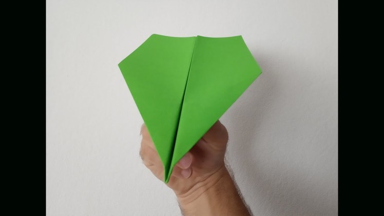How To Make An Awesome Paper Airplane
