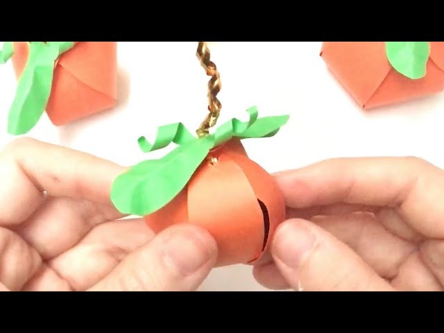 Make a cute Halloween pumpkin with paper ⭐️DIY CRAFTS #05⭐️