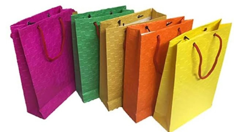 Super Easy DIY Paper Bags • DIY Party Bags