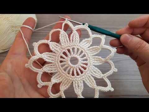 FANTASTIC Beautiful Flower Crochet Pattern Knitting Online Tutorial for beginners Tığ işi örgü Model