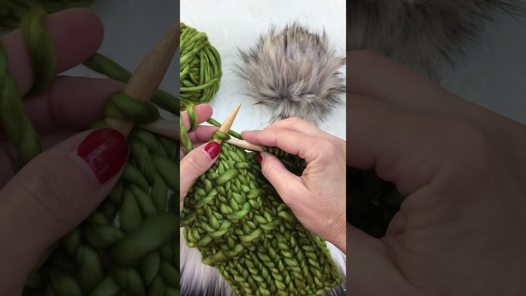 Gorgeous bamboo stitch #knitting using Malabrigo yarn ???? #knittingtutorial #knit #knittingpattern