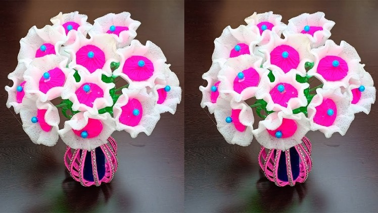 Make a Beautiful paper flower guldasta guldasta banane ka tarika  foam gudasta