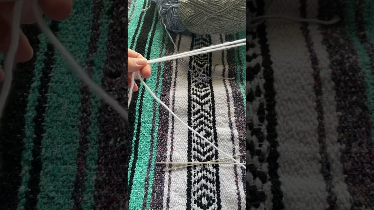 How to cast on knitting - cast on stitch - cast on knitting