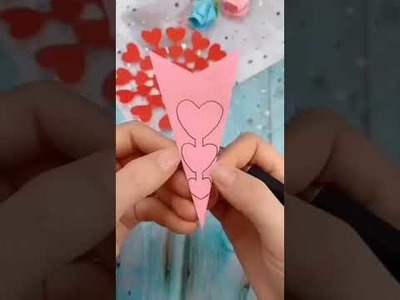TRY OUT THIS AMAZING DIY |PAPER CRAFT | Easy snoe flakes with heart shape all around. jus go 4 it. 