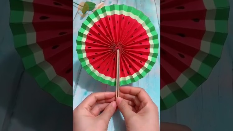 DiY paper craft fan