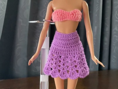 Barbies skirt . Very pretty easy crochet skirt