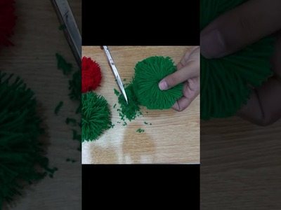 Pom Pom mat | Using my Hands | DIY Home Decor |Door Mat | Super Easy Ideas| Hira Creativity |#shorts