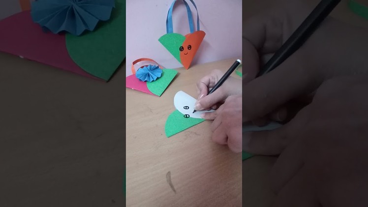 Make an amazing hand bag.quicky craft