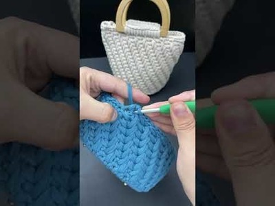 How to crochet a blanket for beginners step by step video
