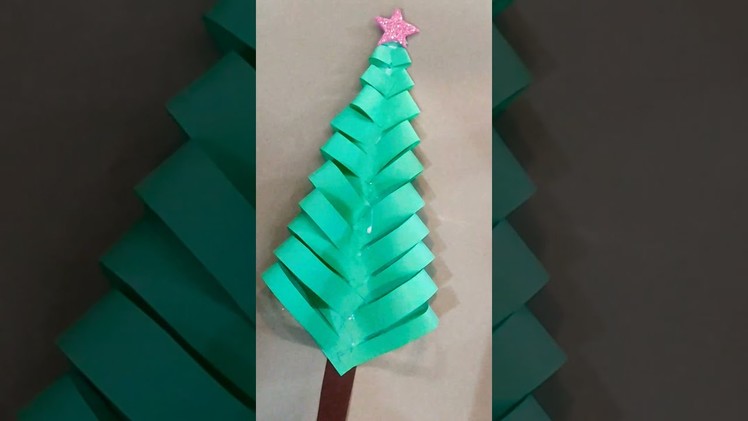 DIY Christmas tree ???? #easy #easycrafts #crafts #craftsathome #kidscrafts #christmascrafts #ytshorts