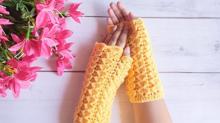 CROCHET HAND GLOVES EASY DESIGN (FOR WOMEN) | Ep- 74 | MONIKA'S CROCHET