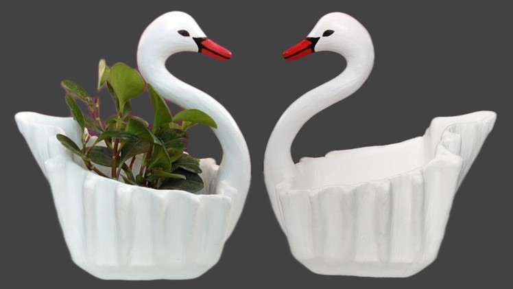 Swan Pot Cement Planter at Home Making Old Towels. Cement craft ideas