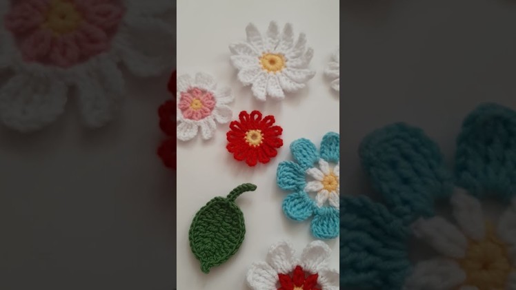 Crochet Flowers | Crochet Tutorials in Lemon Crochet