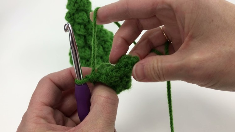 Crochet tree - FREE CROCHET PATTERN: left handed