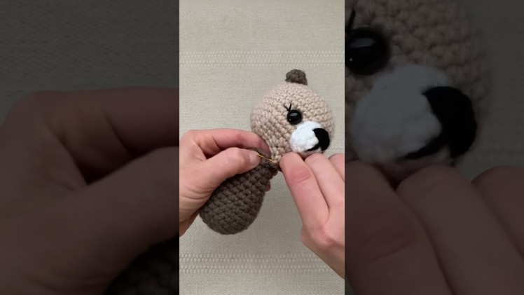 How to Sew an Amigurumi Head and Body of Different Colors - Without Seeing your Stitches!