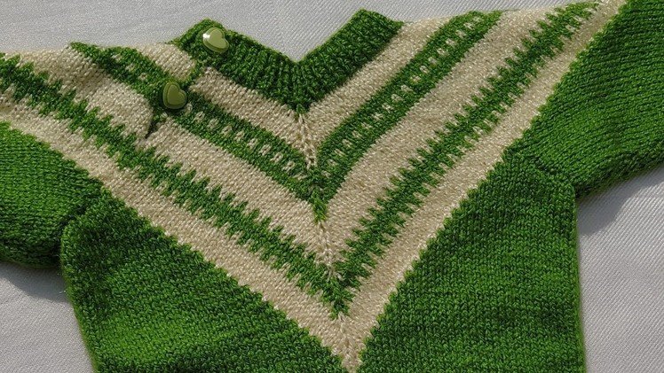 Two Colour Sweater Design For Baby Boy || V Neck Sweater Style || Two Color Knitting Pattern