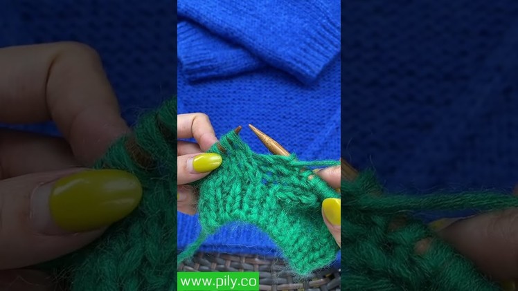 Knitting for beginners step by step - how to knit a scarf for beginners step by step #Shorts