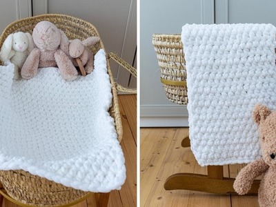 Super Chunky Crochet Baby Blanket Pattern (So SOFT and SNUGGLY! 1 Row Repeat!)