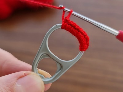 Super Crochet Knitting using Soda Can with opening ring Açma Halkası ile Şahane Örgü Anahtarlık