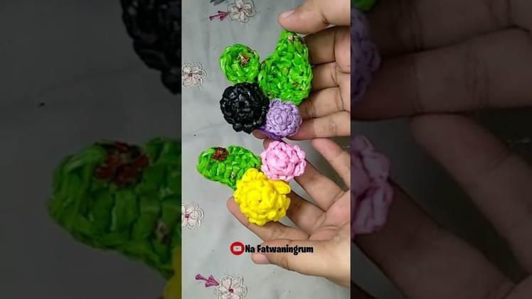 Flower and Leaf Brooch from Plastic Bag #shorts #crochet