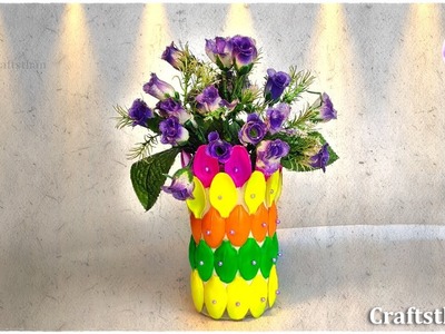 Flower Vase using Plastic Bottle and Spoon || Craftsthān - Simple Craft DIY