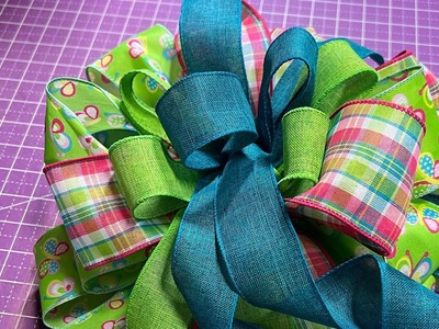 Make an easy Spring Bow| How to correctly use patterned ribbon on a bow maker