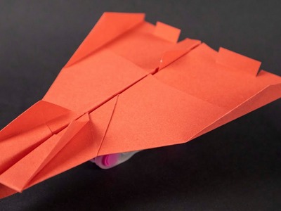 Papierflieger falten der weit fliegt - Origami Flugzeug Blitz (2020)