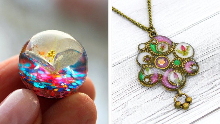3 DIY pendants made out of an epoxy resin. cutest jewelry DIY