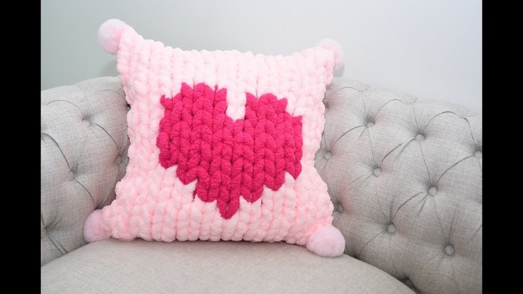 HAND KNIT A CHUNKY PILLOW WITH HEART