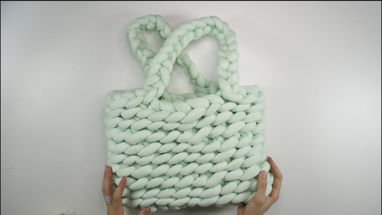 Tuba Toothpaste Tote Bag | Hand Crochet (finger crochet) Jumbo Tube Yarn Tutorial