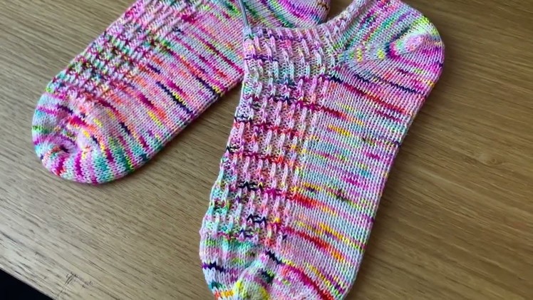 Beks Creates…A Knitting Vlog. Episode 33