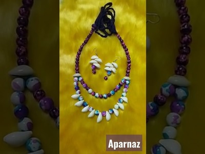 Stylish kori and beads necklace